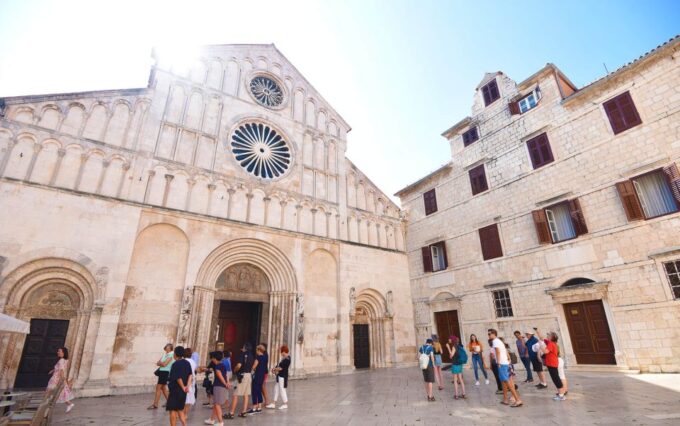 Zadar: Guided City Walking Tour - Taking in Local Culture