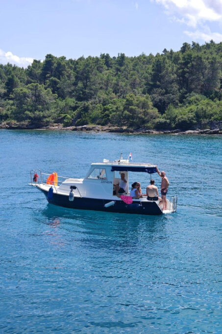 Zadar: Half-Day Boat Trip and Tour of 3 Islands - Photography Opportunities