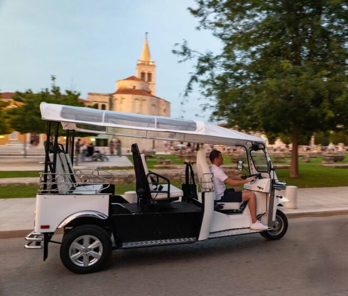 Zadar: Panorama Guided Tour by Tuk-Tuk - Meeting Point and Pickup