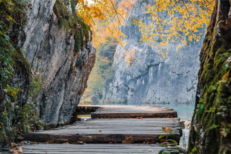 Zadar: Plitvice Lakes: Transfer Tour With Pro Photographer - Photography Services