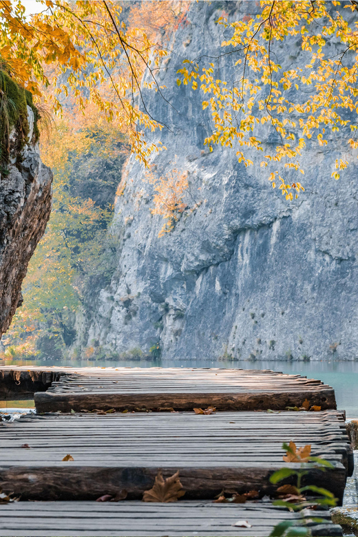 Zadar: Plitvice Lakes: Transfer Tour With Pro Photographer - Important Information