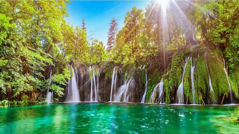Zadar: Plitvice Lakes With Boat Ride and Zadar Old Town Tour - Itinerary