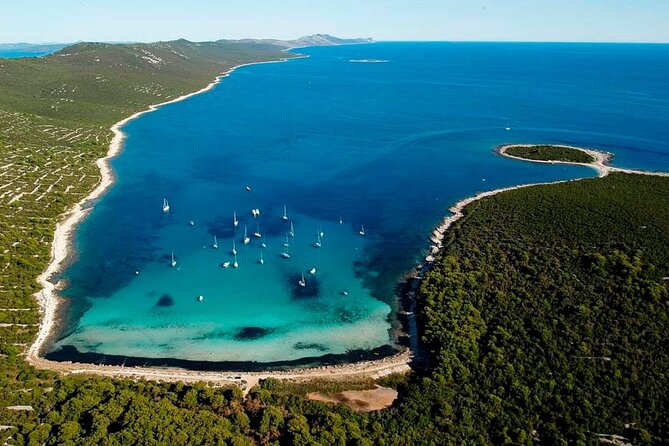 Zadar: Sakarun - Dugi Otok Luxury Speedboat Tour With Lunch - About Your Stay