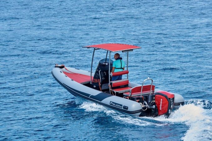 Zadar Speed Boat Tour: A Thrilling Adriatic Adventure - Boat Specifications
