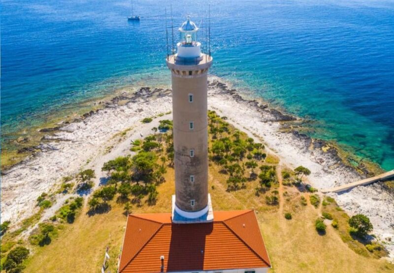 Zadar: Speedboat Tour Best of 4 Islands 6 Stops With Lunch! - Good To Know