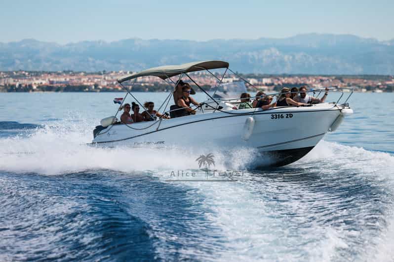 Zadar: Speedboat Tour With 3 Stops, Drinks and Snorkeling - Good To Know