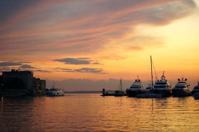 Zadar: Sunset & Night Cruise With Unlimited Sparkling Wine - Included Amenities