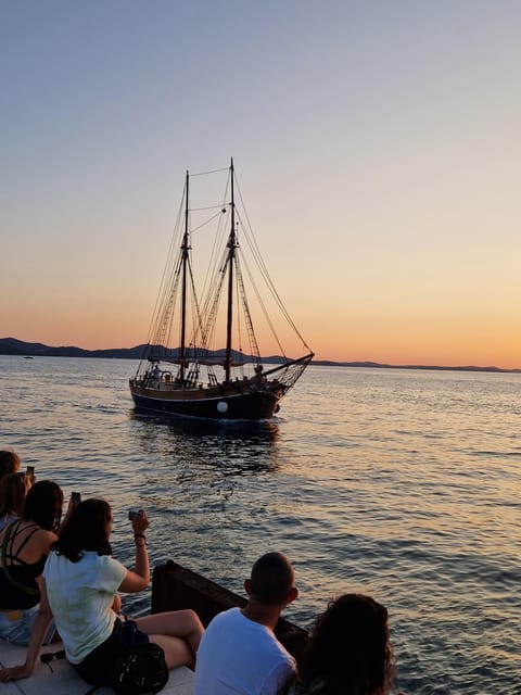 Zadar: Sunset Sailing Cruise on Traditional Boat With Wine - Customer Feedback