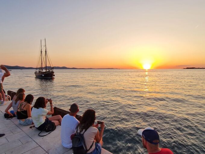 Zadar: Sunset Sailing Cruise on Traditional Boat With Wine - Highlights of the Experience
