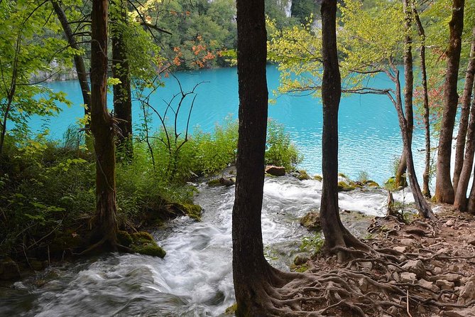 Zadar to Zagreb Private Transfer With a Visit to Plitvice Lakes - Itinerary and Logistics