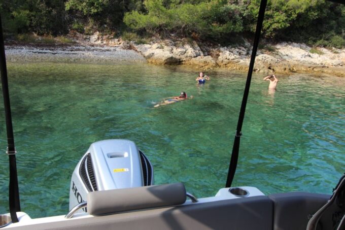 Zadar: Ugljan, Ošljak, and Preko Islands Speed Boat Tour - Speedboat Ride to Kostanj Beach