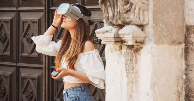 Zadar: Virtual Reality Guided History Walking Tour - Virtual Reality Features