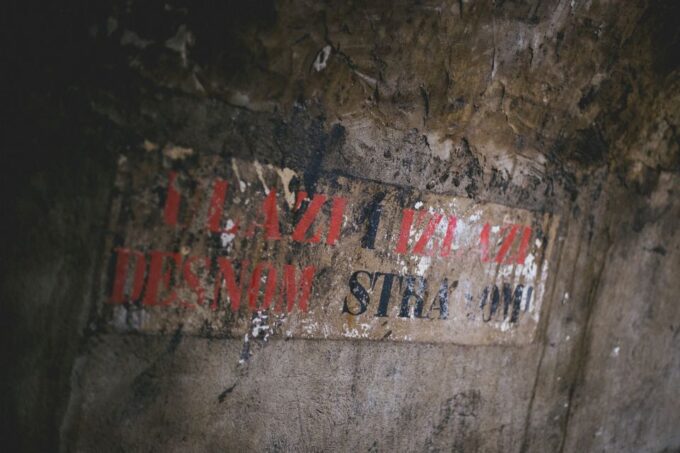 Zagreb: 2.5-Hour Croatian Homeland War Tour - Multimedia Presentation on the War