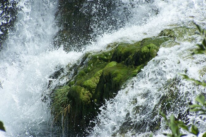 Zagreb Airport or Zagreb to Split via Plitvice Lakes for Singles or Couples - Traveler Prerequisites