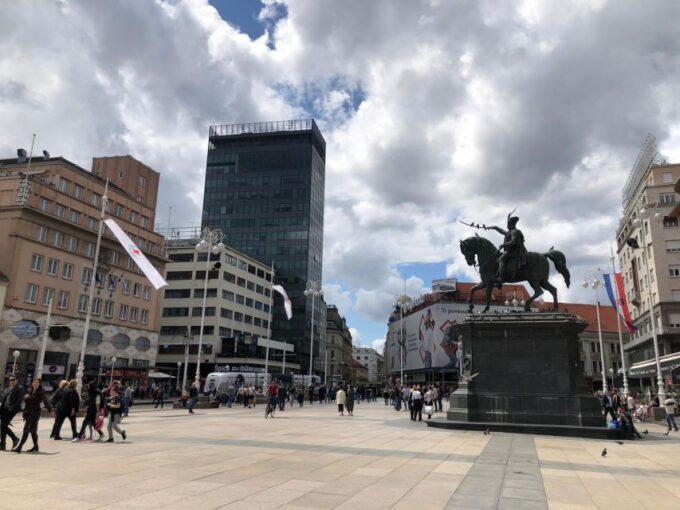 Zagreb: City Walking Tour W/ Funicular Ride and WW2 Tunnels - Meeting Point and Duration