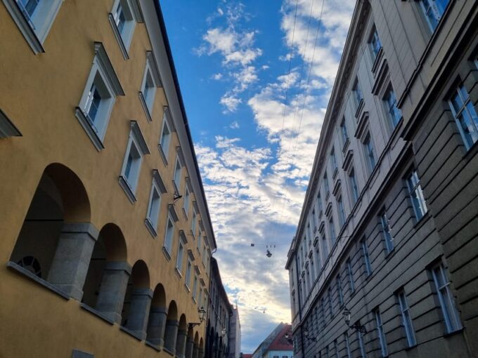 Zagreb: Highlights Tour With a Master of Art History - Meeting Point
