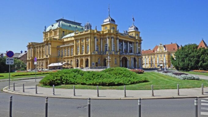 Zagreb: Old Zagreb Private Walking Tour - Cancellation Policy