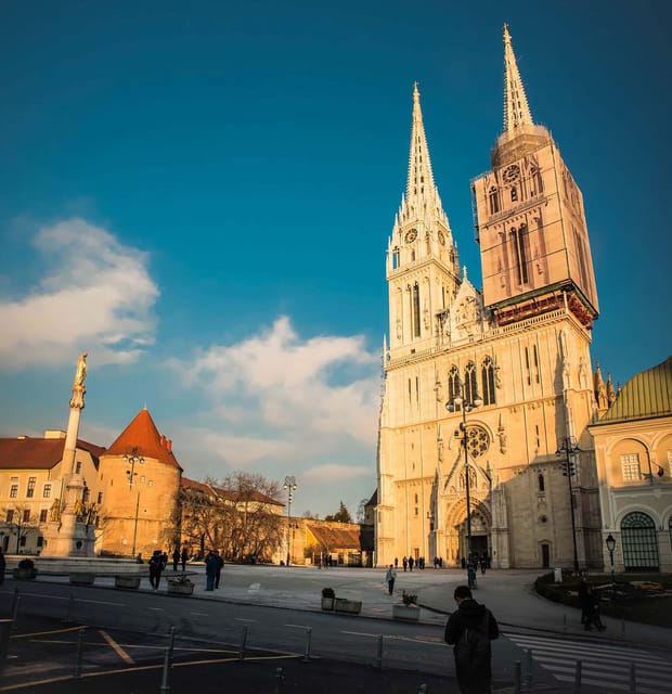 Zagreb: Private Guided Walking Tour With Local Guide - Good To Know