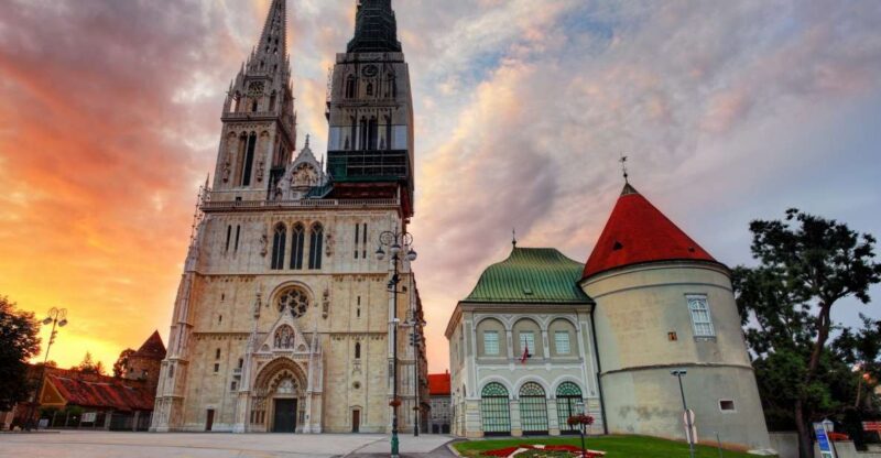Zagreb: Private Walking Tour With Funicular Ride & Transfers - Guided Experience