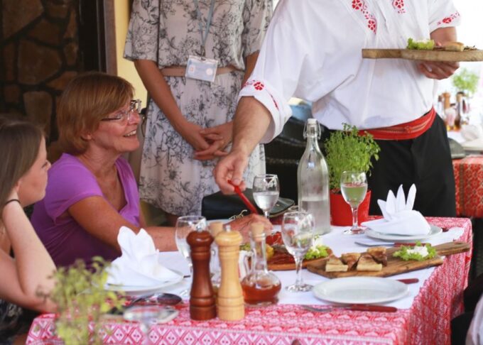 Zagreb: Restaurants and Food Walking Tour - Ending Point: Ul. Ivana Tkalčića 16