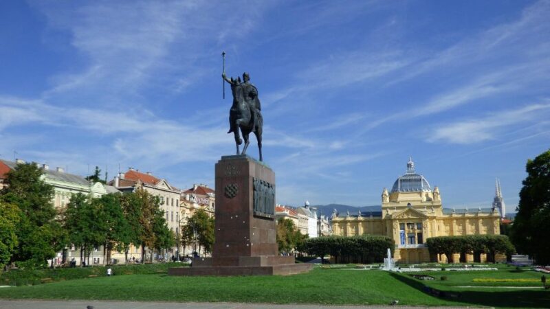 Zagreb: Self-Guided Audio Tour - User Experience and Accessibility