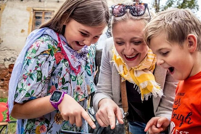 Zagreb Time Travel – Discover Zagreb With a Fun Interactive Tablet City Tour! - Unique Features and Benefits