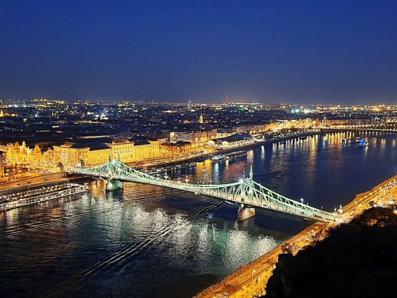 Zagreb to Budapest Private Transfer by Minivan - Vehicle and Comfort