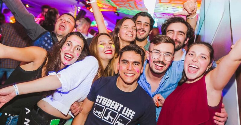 Zagreb: Walking Pub Crawl With Welcome Shots - Activity Overview