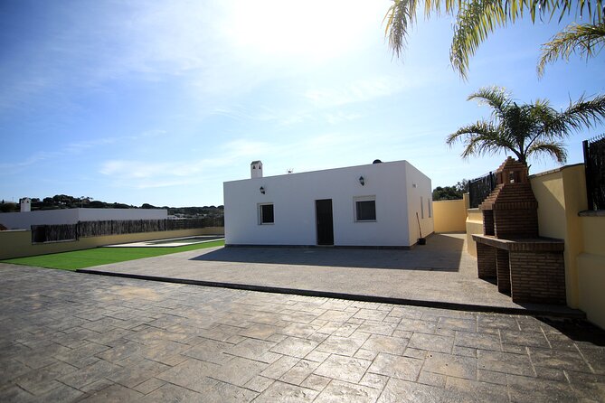 Zahara Surf International School School - Student Skill Levels and Suitability