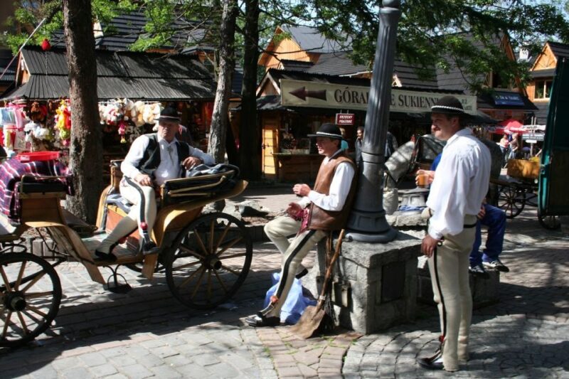 Zakopane City Highlights Private Walking Tour With a Guide - Tour Pricing and Duration