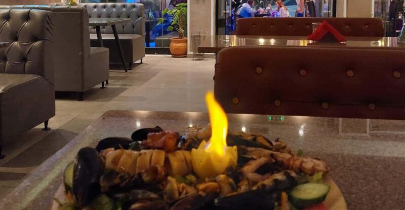 Zakynthos City Tour by Night With Transfer and Dinner - Solomos Square Exploration