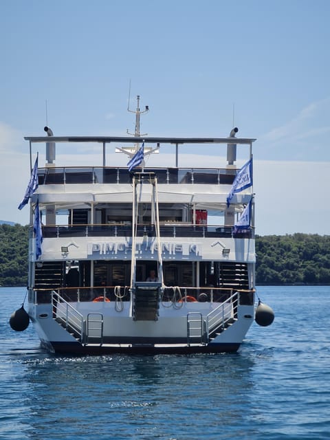Zakynthos: Daily Cruise Around the Island - Swimming Stops