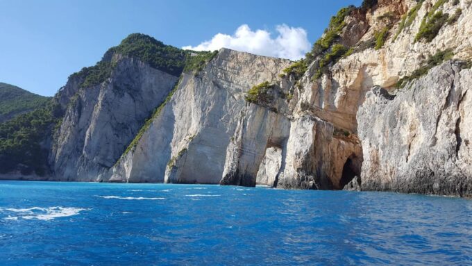 Zakynthos: Half Day Caretta Turtle Spotting & Keri Caves - Recap