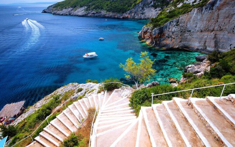 Zakynthos: Navagio Shipwreck and Blue Caves Bus & Boat Tour - Inclusions of the Tour