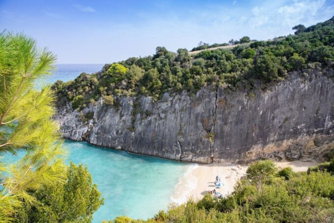 Zakynthos: Private Island Tour With Wine Tasting - Lunch in Traditional Taverna