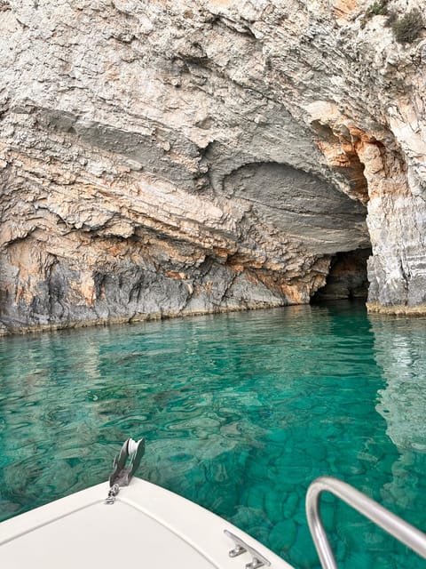 Zakynthos:Turtle Spotting,Marathonisi,Keri Caves&Myzithres - Key Points