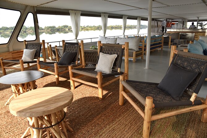 Zambezi River Sunset Cruise Plus Potjie Dinner Experience (Combo) - Accessibility and Capacity