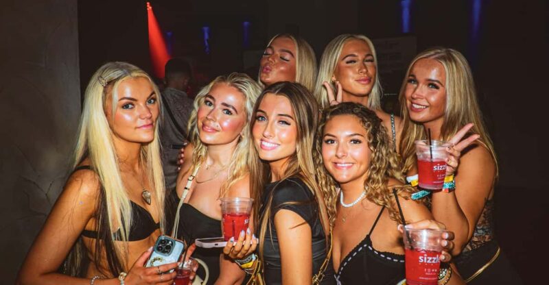 Zante: Agenda Party (All Black Dress Code) at Sizzle Club - Dress Code and Attire
