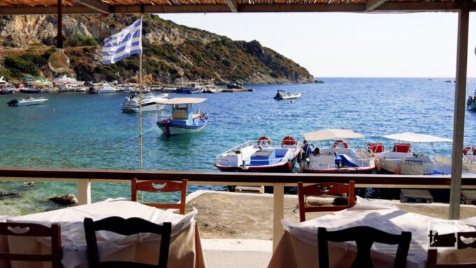 Zante Cruise to Blue Caves & Shipwreck Beach Photostop - Memorable Highlights