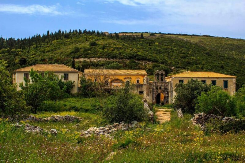 Zante: Island Highlights Tour With German Speaking Guide - Discovering the Oldest Olive Tree