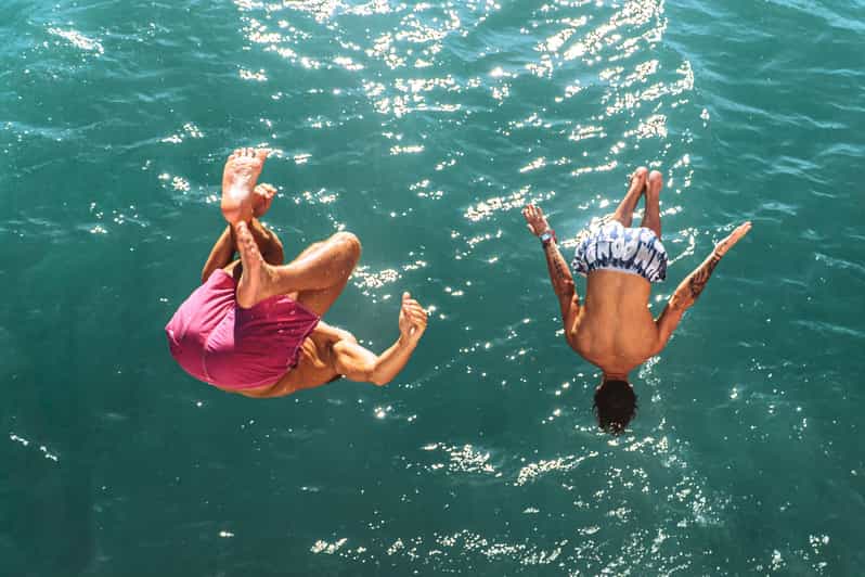 Zante: Pukka up Boat Party - Key Points