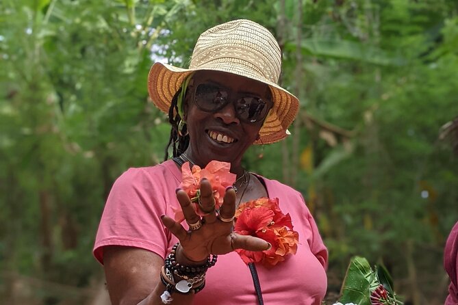 Zanzibar Spice Tour - Fragrant Herbs and Spices