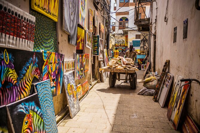 Zanzibar Stone Town Highlight Walking Tour - Iconic Landmarks