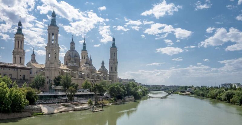 Zaragoza - Historic Walking Tour - La Lonja