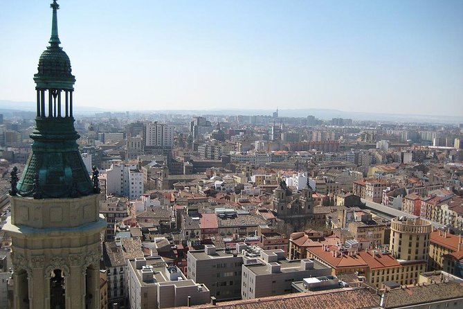 Zaragoza Private Walking Tour With Official Tour Guide - Accessibility and Requirements