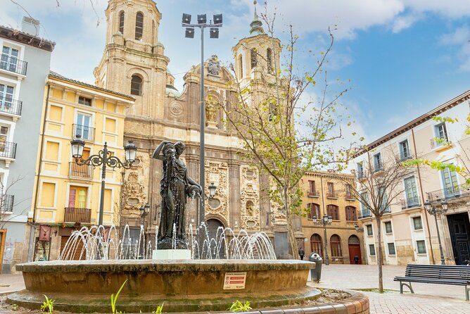 Zaragoza Scavenger Hunt and Sights Self-Guided Tour - Accessibility and Participation