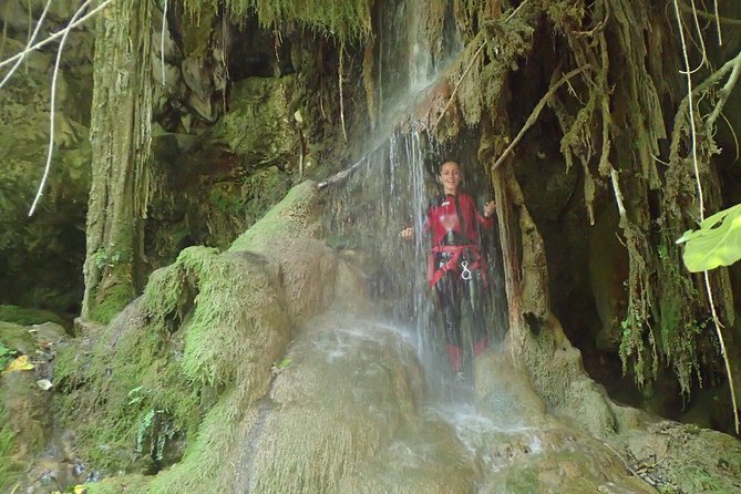 Zarzalones Canyoning Trip Level 2 - Meeting Information