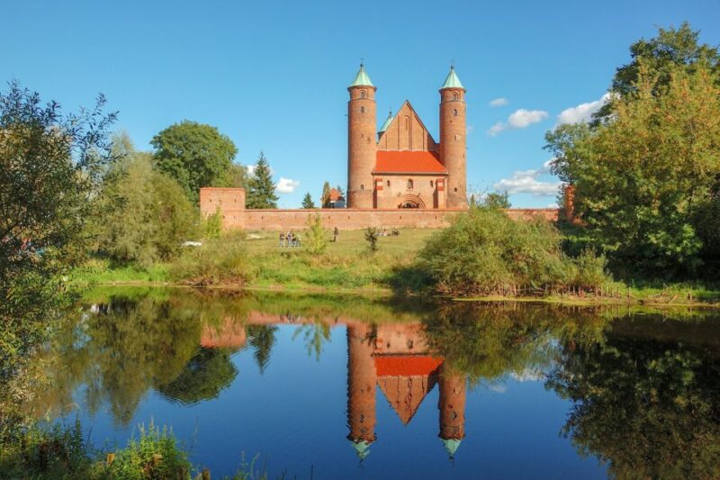 Zelazowa Wola: Frederic Chopin Half-Day Private Tour - Experience Details