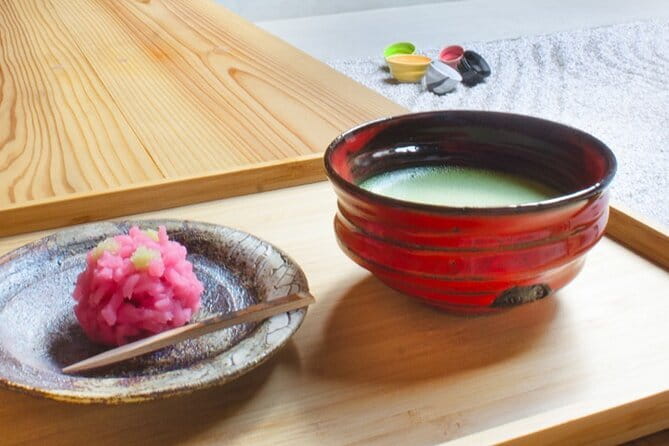 Zen Garden Making and Matcha Tasting in Handmade Pottery Shop - Handcrafted Pottery: Exploring the Art