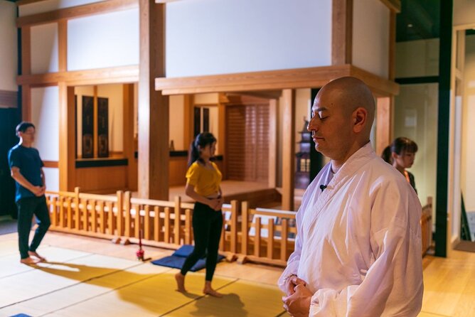 ZEN Meditation With a Japanese Monk in Odawara Castle - The History of Odawara Castle